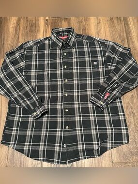 Men’s International Harvester Farmall Long Sleeve Plaid Button Down Shirt XL